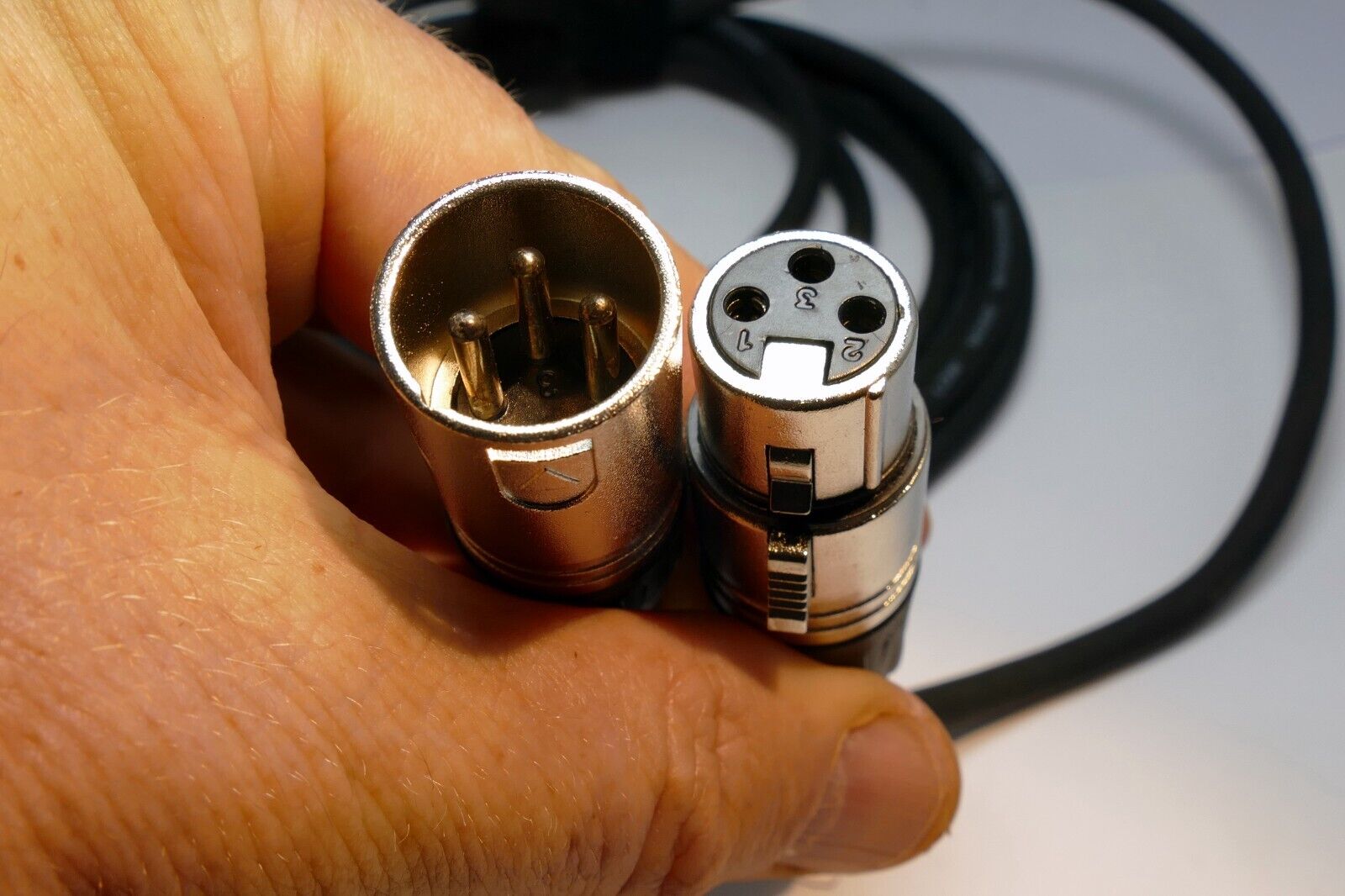 XLR M-F Male to Female 3 pin Audio Cable  9 feet extension adapter Low Noise Pro