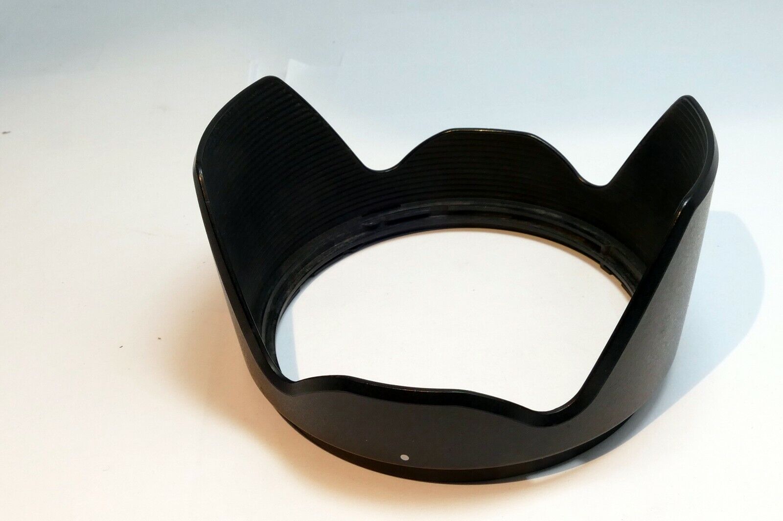 Tamron AB003 Lens Hood Shade for  SP AF 17-50mm and 18-270mm VC (72mm rim)