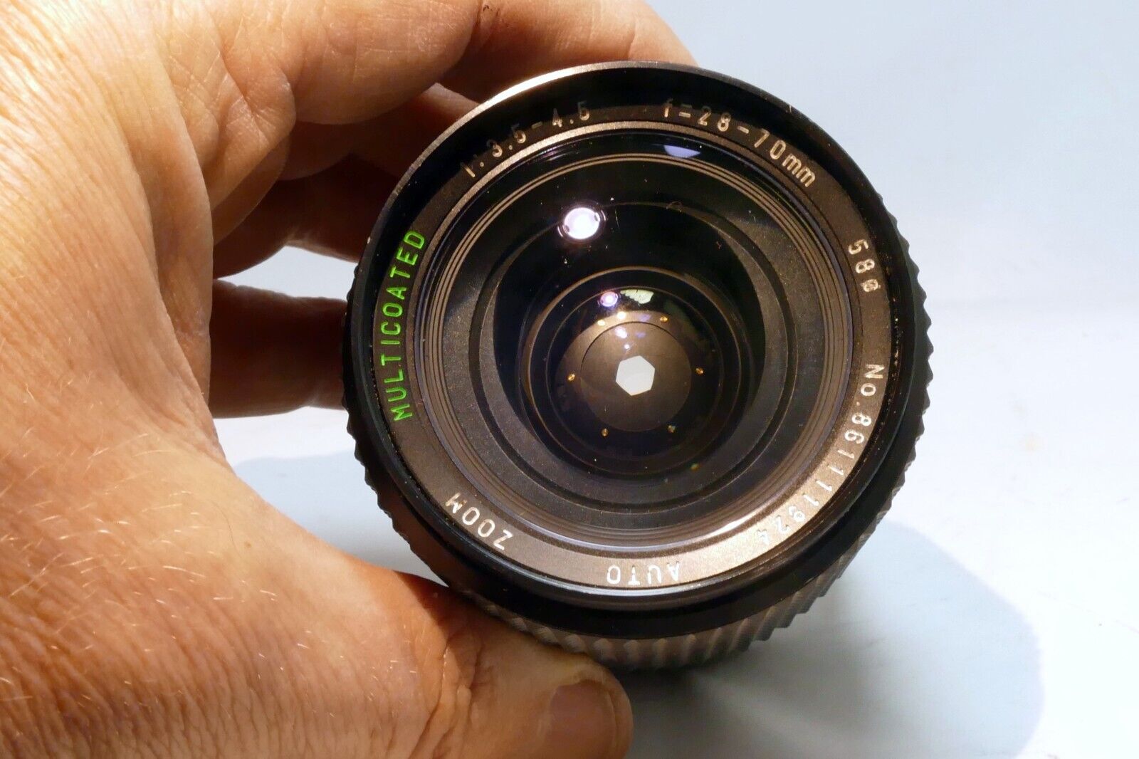 Sears 28-70mm f3.5-4.5 for PENTAX K KR manual focus lens - With separation haze