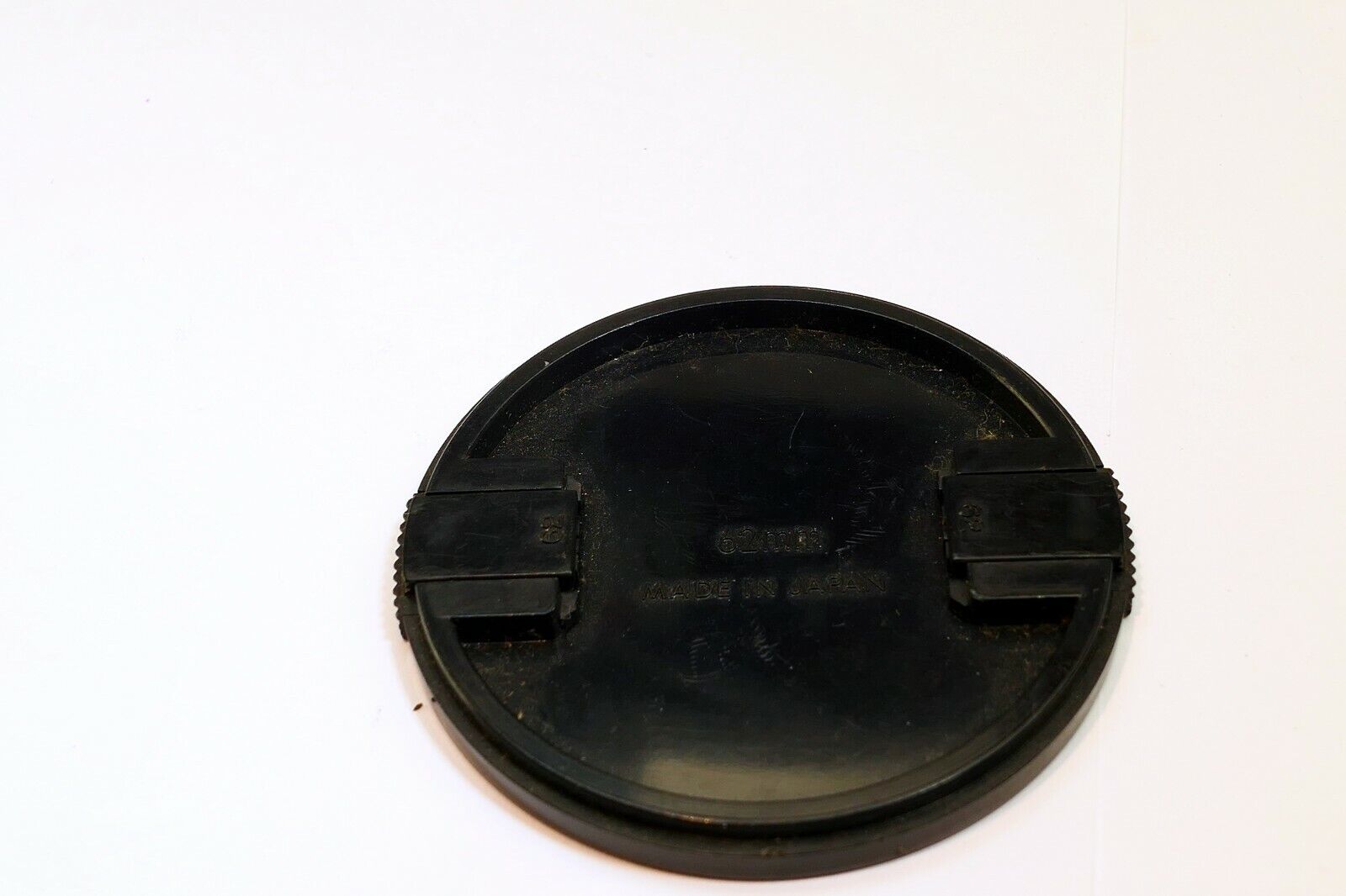 Sigma 62mm Front Lens cap snap on type genuine made in Japan