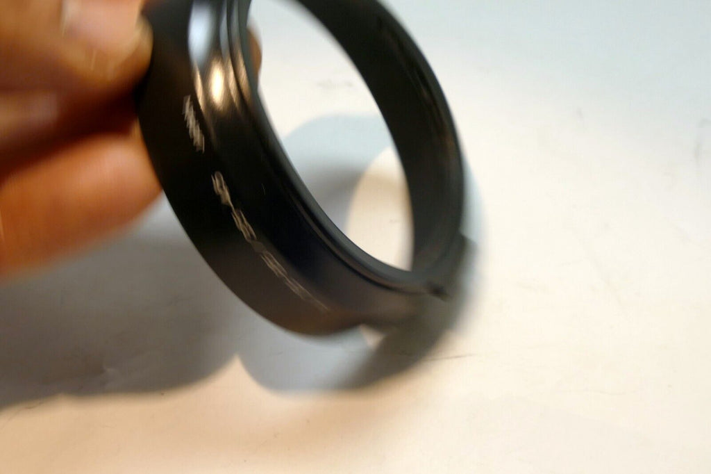 Minolta A 28-85mm f3.5-4.5 AF Maxxum Lens Hood Shade for 55mm rim - OEM