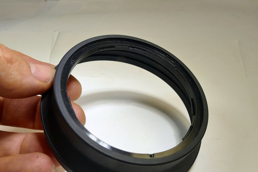 SIGMA twist on Rubber Hood shade for 28-200mm lens AF 72mm rim  f3.8-5.6