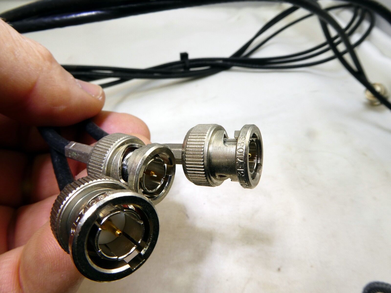 Amphenol 31-71033 BNC MALE to MALE plug jumper pigtail video cable Coaxial 3-5 '