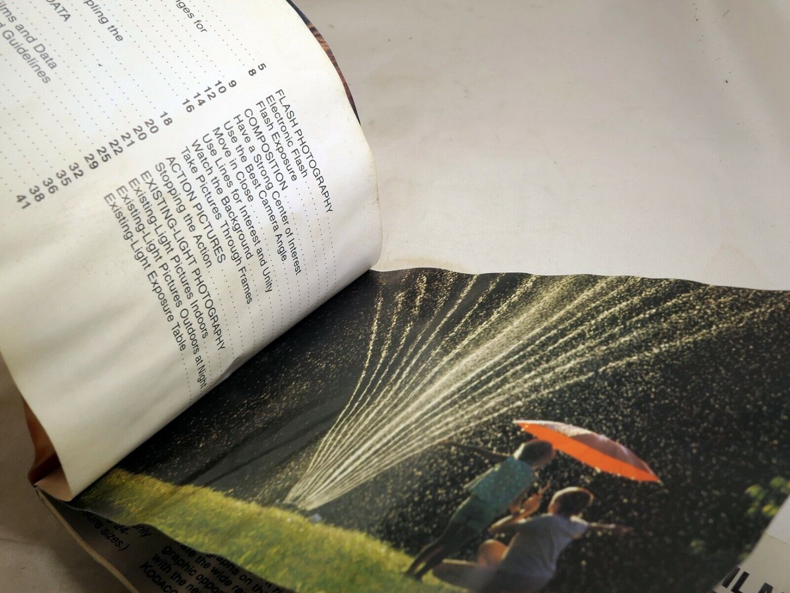 Kodak Better 35mm Pictures With 35mm Kodacolor VR Film Guide System Brochure