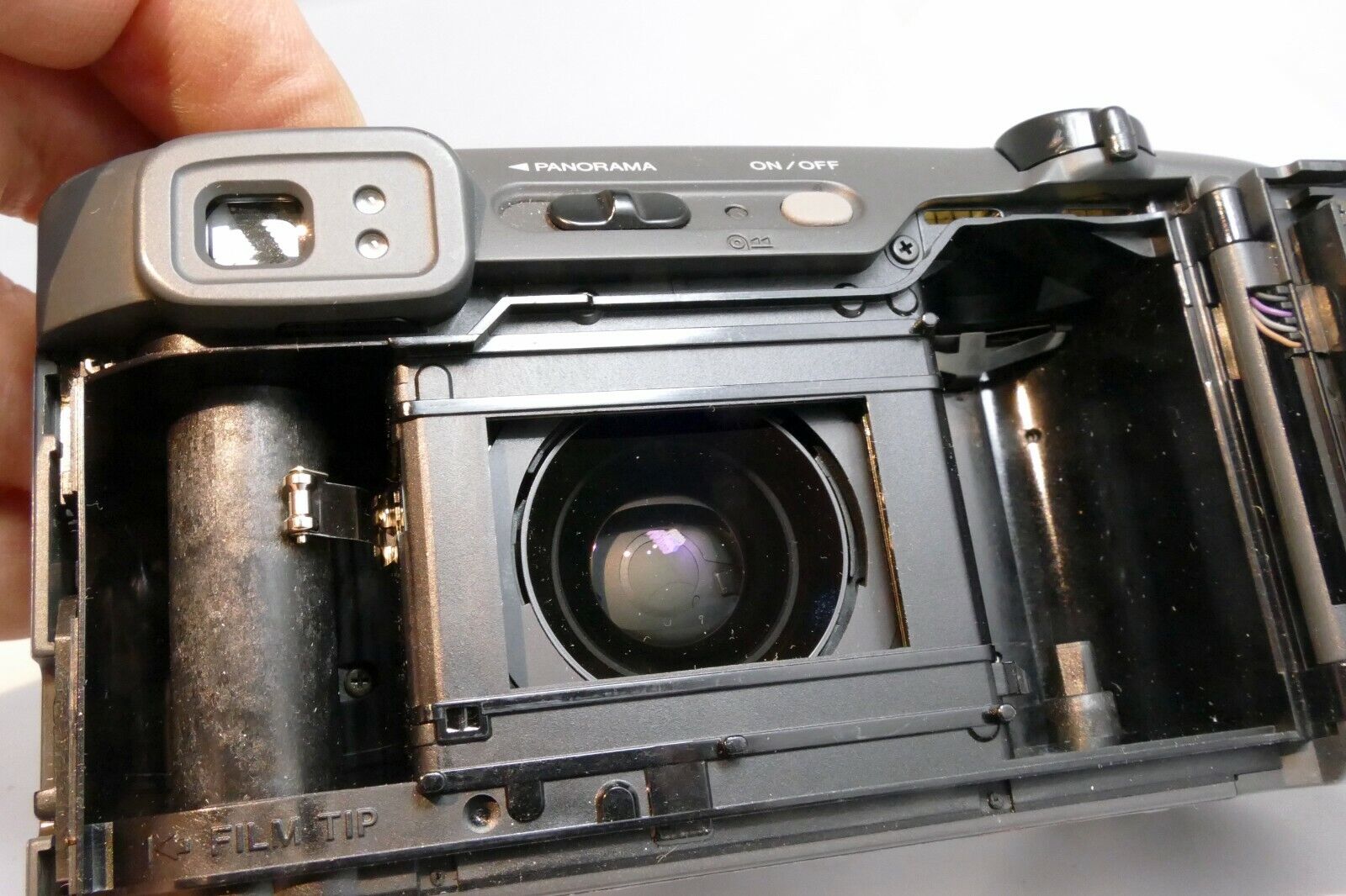 Minolta Freedom Zoom 140EX  35mm camera - untested  -  for parts AS IS