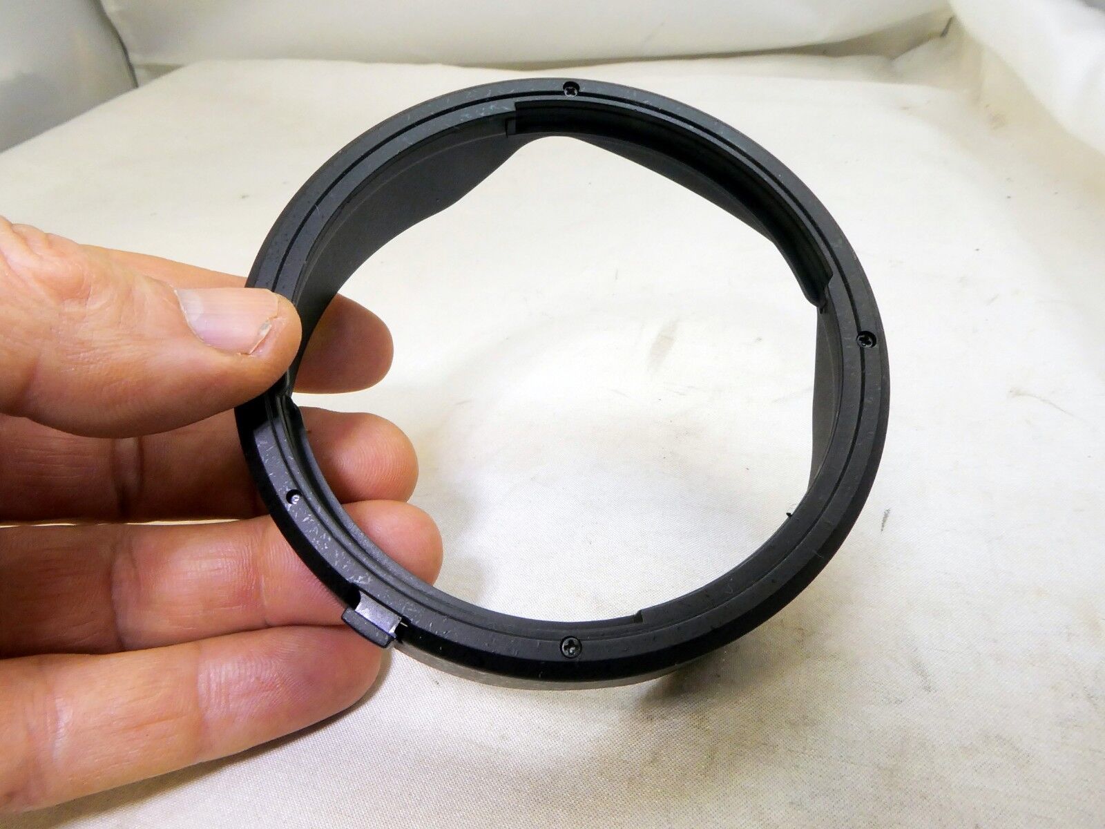 Aftermarket  Lens Hood Replacement For EW-82 EF 16-35mm f/4L IS USM 135mm