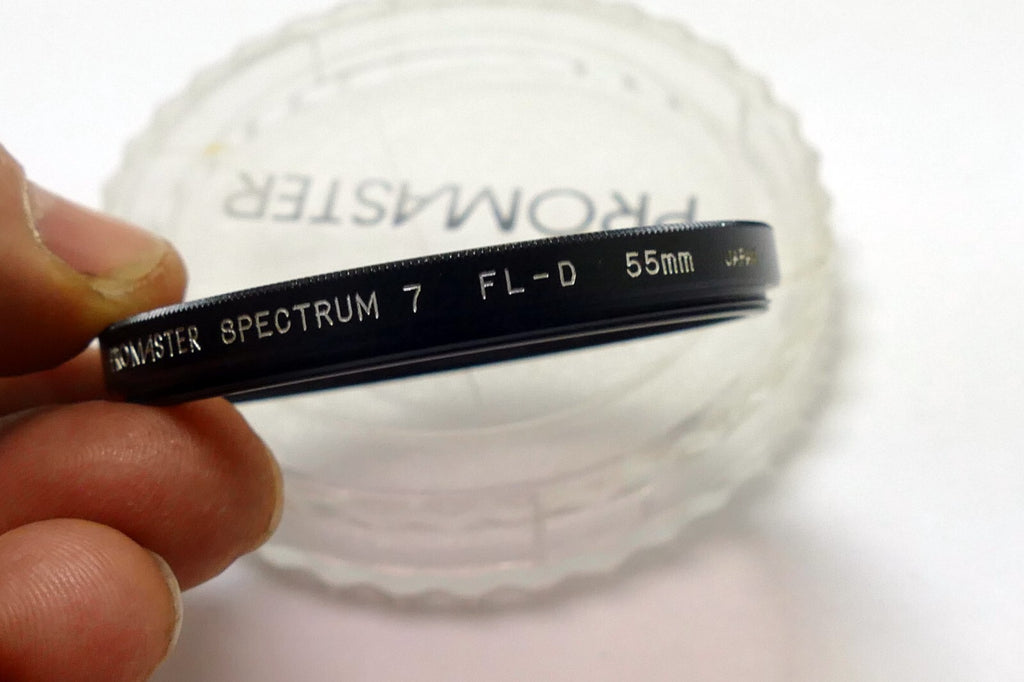 promaster FL-D 55mm Fluorescent to daylight conversion Filter FLD