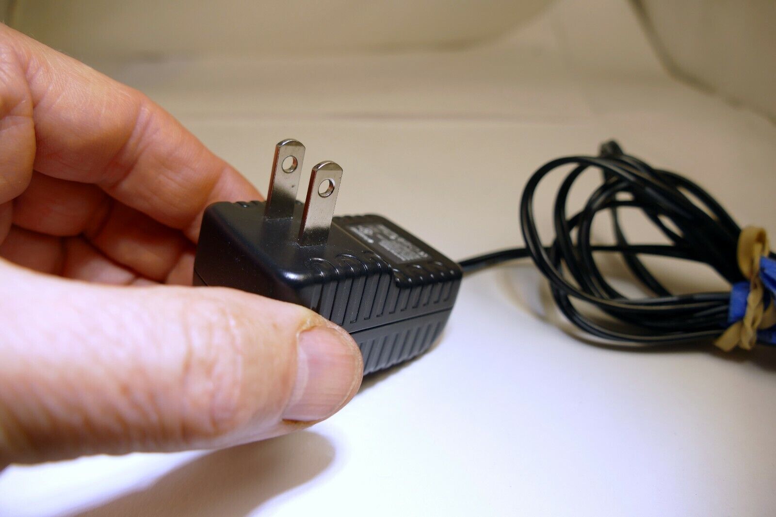 Polaroid 1200500W   Battery Charger genuine OEM  AC power supply
