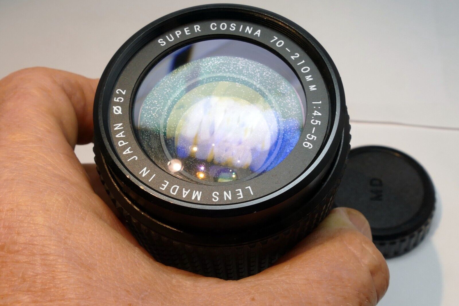 Cosina 70-210mm f4.5-5.6 MD Lens Telephoto w Haze inside - AS IS Parts or Repair