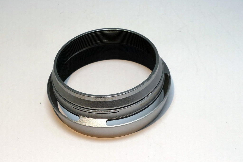 JJC LH-X100 Metal Bayonet Hood Shade for Fujinon X100 camera lens