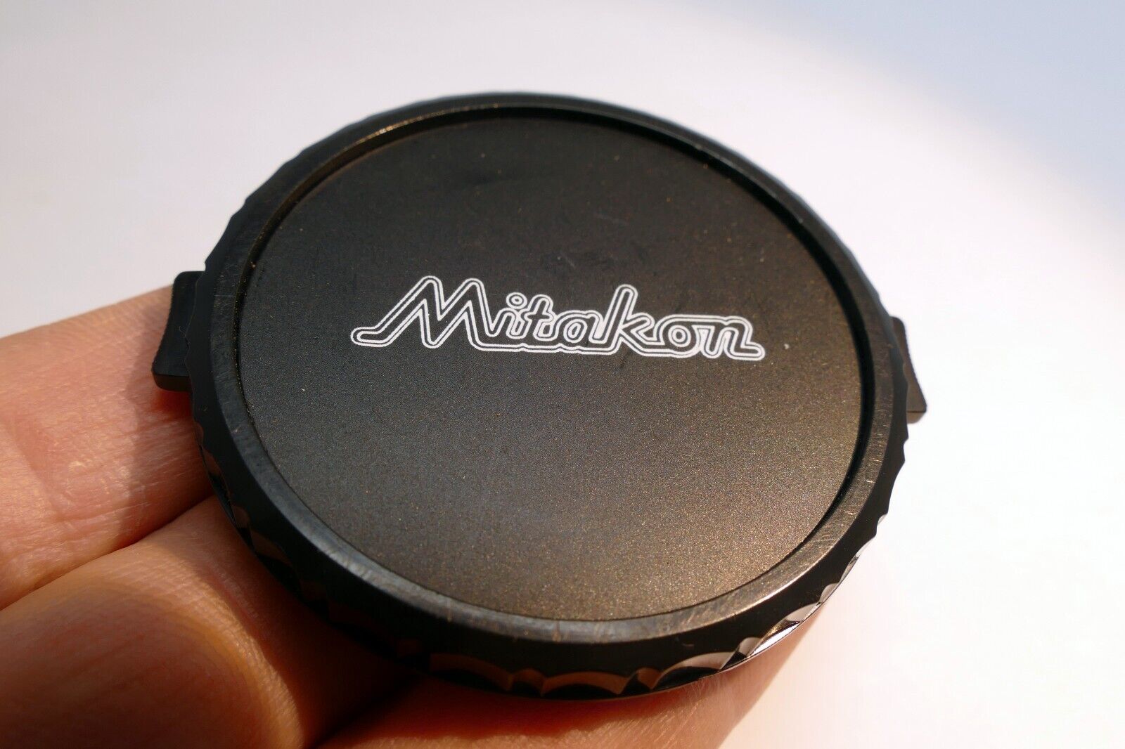 Mitakon 52mm snap on type Lens Front Cap  for 80-200mm