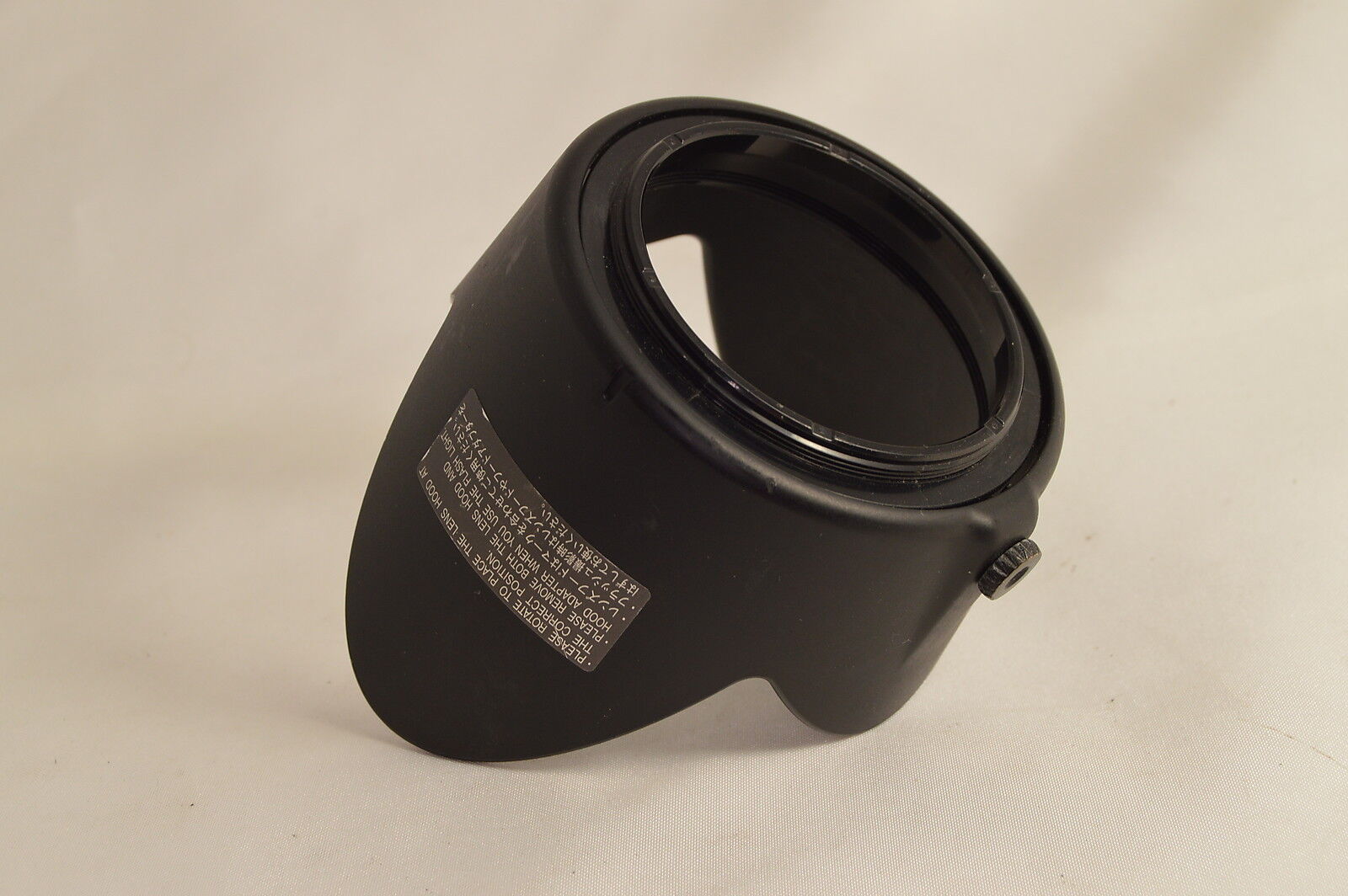 Plastic Lens Hood 55mm screw on type for Telephoto zoom  O109039