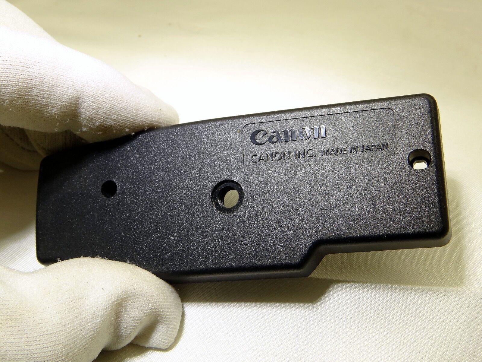 Canon camera bottom part