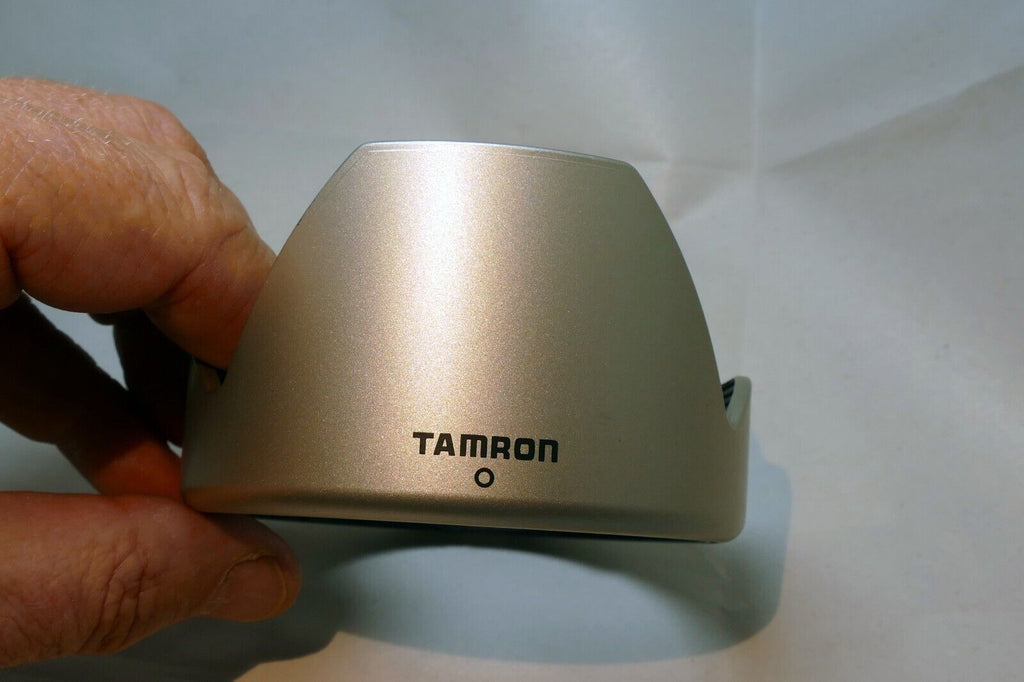 Tamron 104FH Lens Hood Shade for 28-200mm f2.8-5.6 17-28mm  - silver