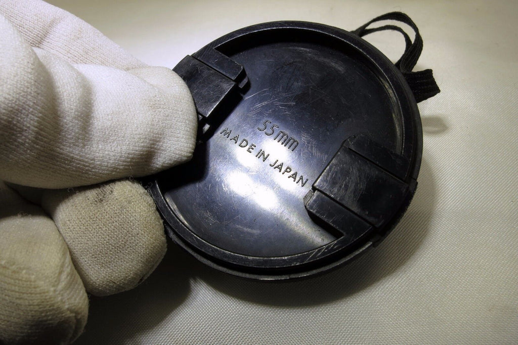 Sigma 55mm Front Cap dust cover with keeper string
