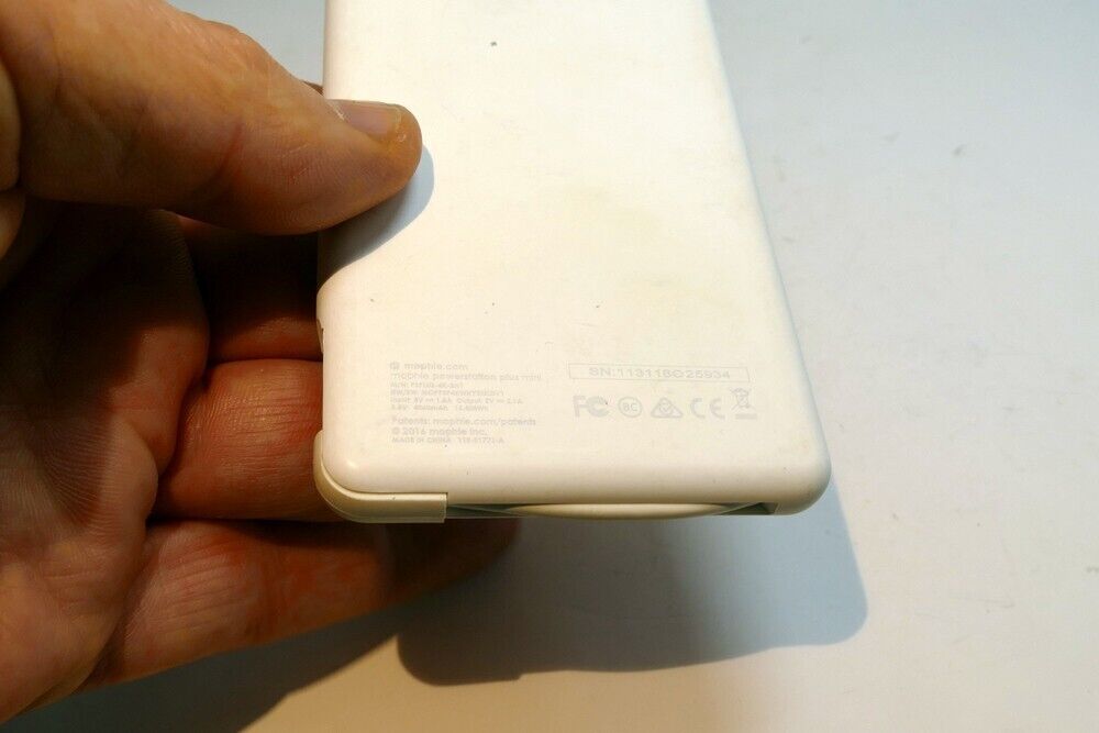 MOPHIE Powerstation Plus Mini 4000mAh Type-Micro-B USB Power Bank 2.0