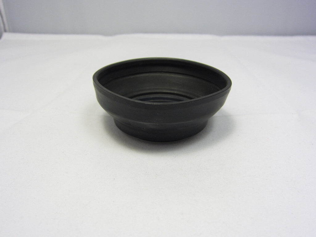 Used Unknown Brand 52mm Collapsible Rubber screw in Lens Hood N102015