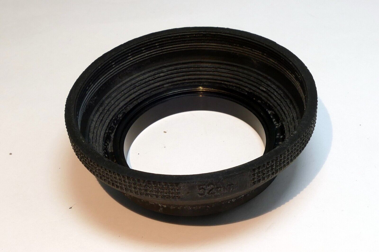 52mm Rubber Lens Hood for  50mm f1.8 collapsible double threaded