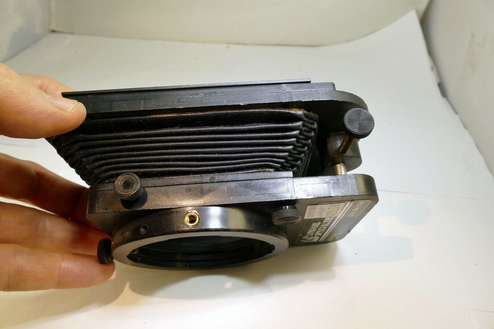 Lindahl Bellows lens Hood 31.1325 Bell-O-Shade Single 3X3 filter slot for CF 500