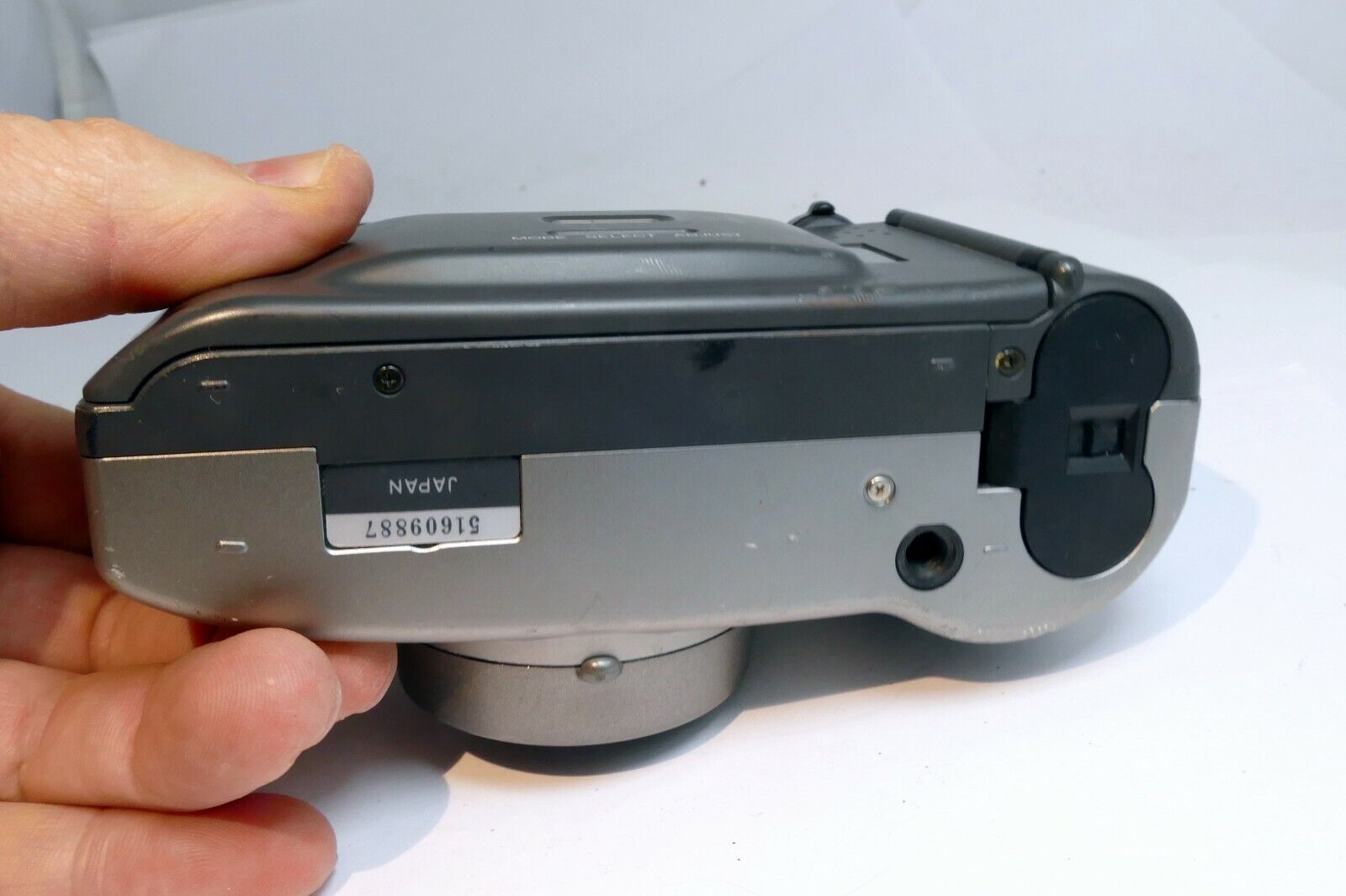 Minolta Freedom Zoom 140EX  35mm camera - untested  -  for parts AS IS