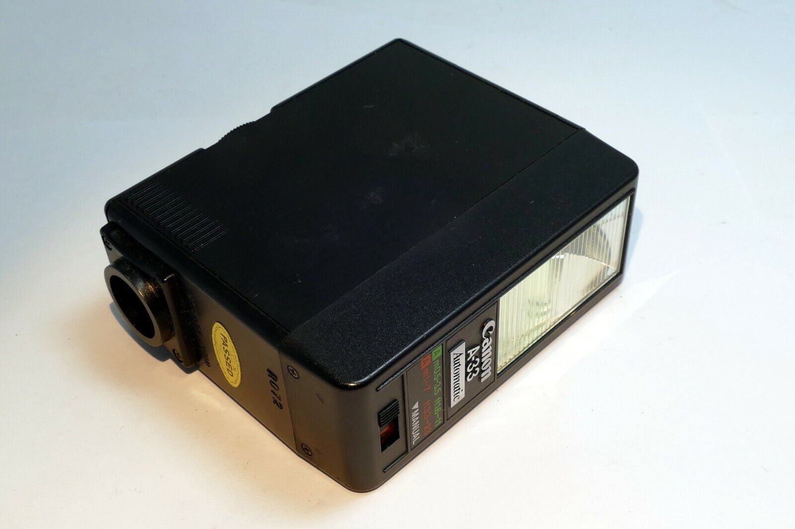 Canon Speedlight A-33  Automatic Flash does not work AS IS PARTS or REPAIR