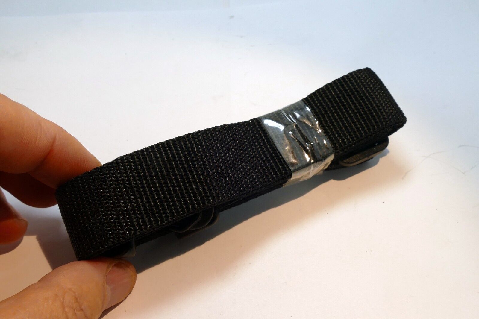 Nylon 1"  wide Shoulder Strap for camera  CASE with Plastic Swivel Hooks - new