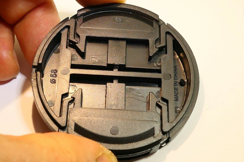 Promaster 58mm snap on type Lens Front Cap