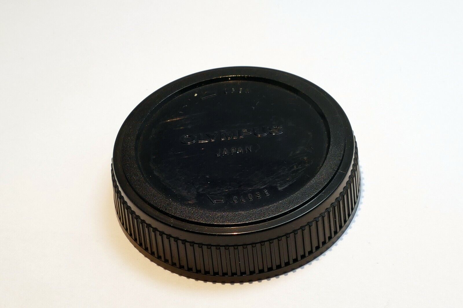Olympus OM Rear lens Cap cover for OM 50mm f1.8 f1.4 lenses - genuine OEM