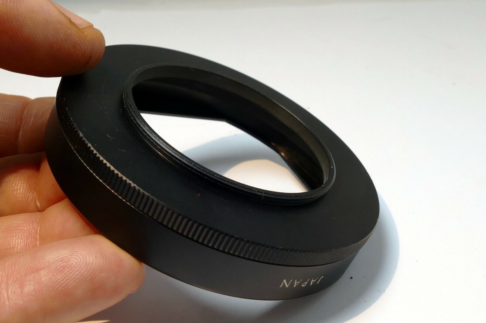 52mm Lens Hood Shade for Miranda 25mm f2.8 Metal 52mm screw in