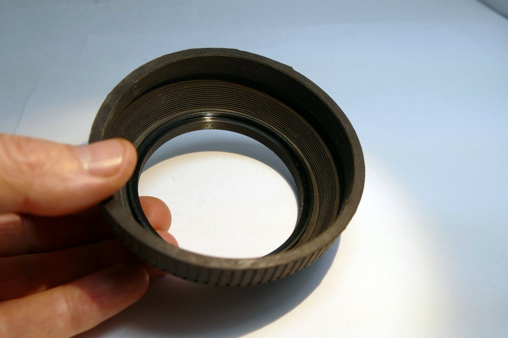 67mm screw in Rubber Lens Hood Telephoto  double threaded for 18-135mm 28-105mm