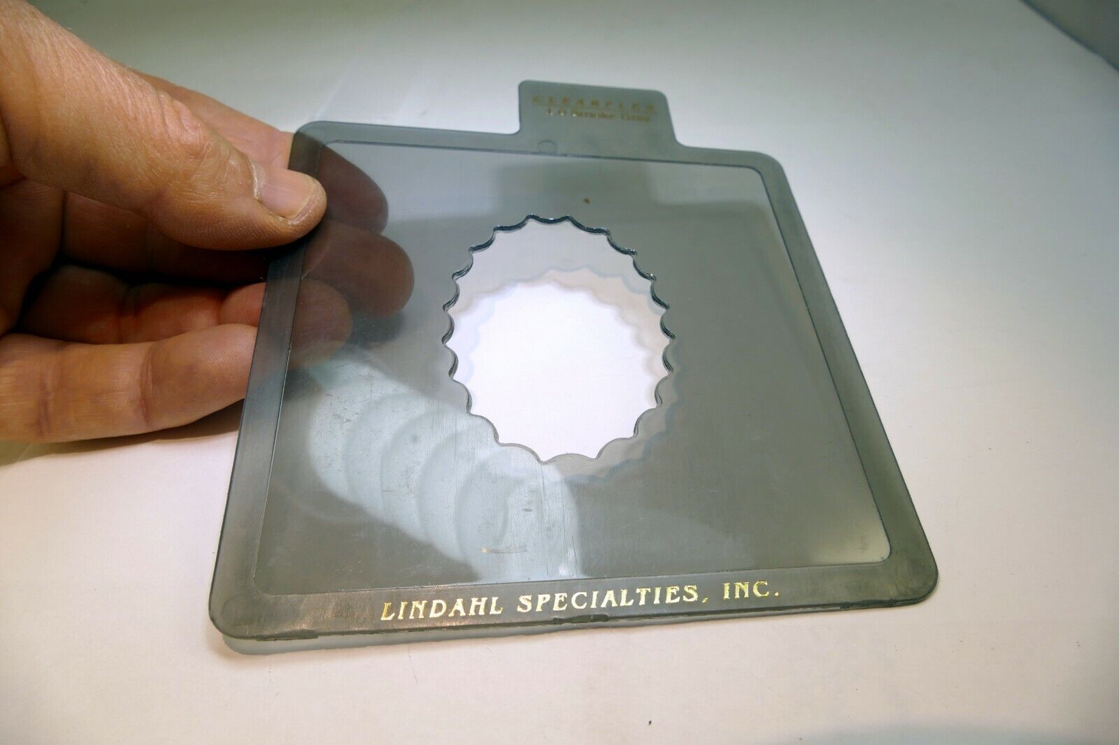 Large Vertical Oval  Lindahl Smoke Gray Vignette 4.5X4.5" Clearflex 