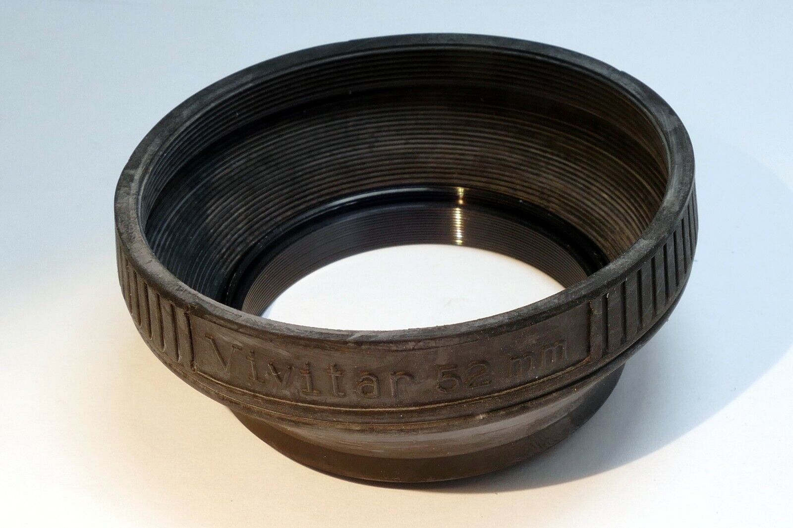 Vivitar 52mm RUBBER HOOD SHADE screw in type collapsible vintage for 50mm f1.8