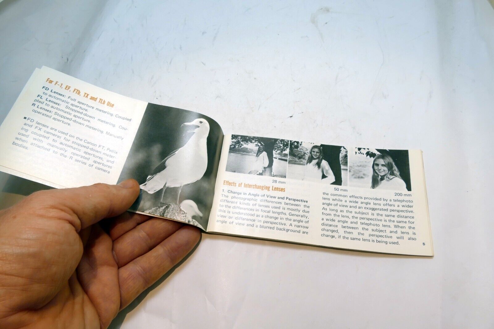 Canon FD lens Sales Brochure guide List for  F-1
