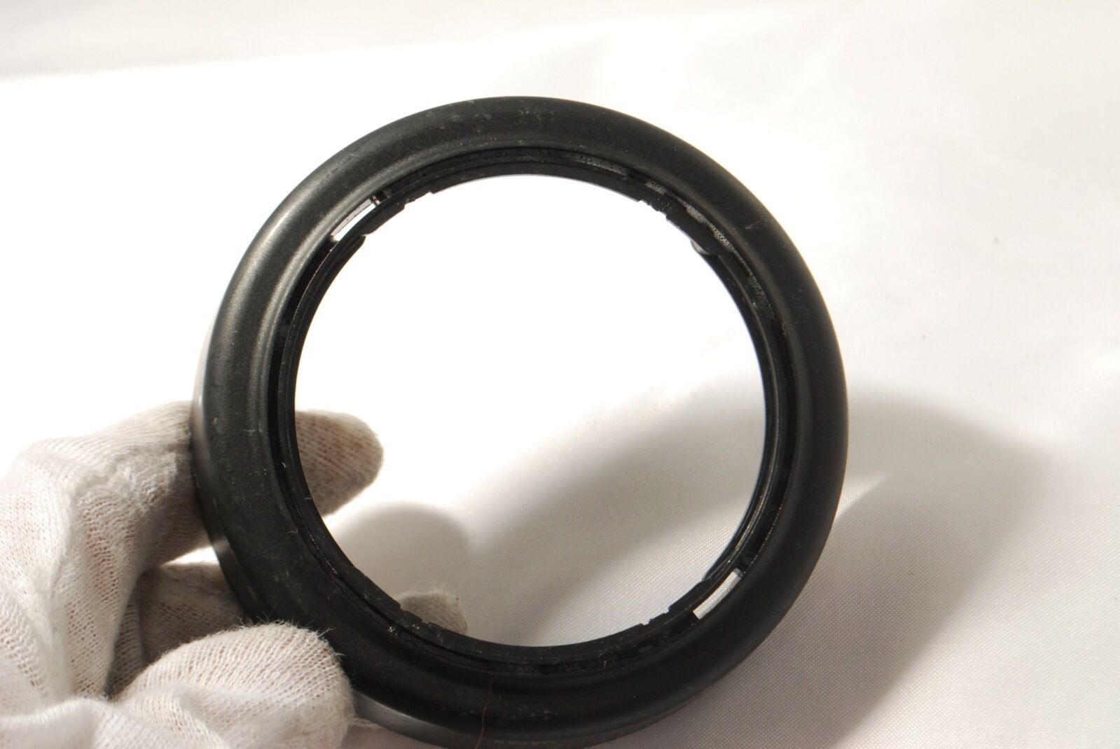 Promaster Plastic Lens Hood  for 28-80mm AF zoom 3128038