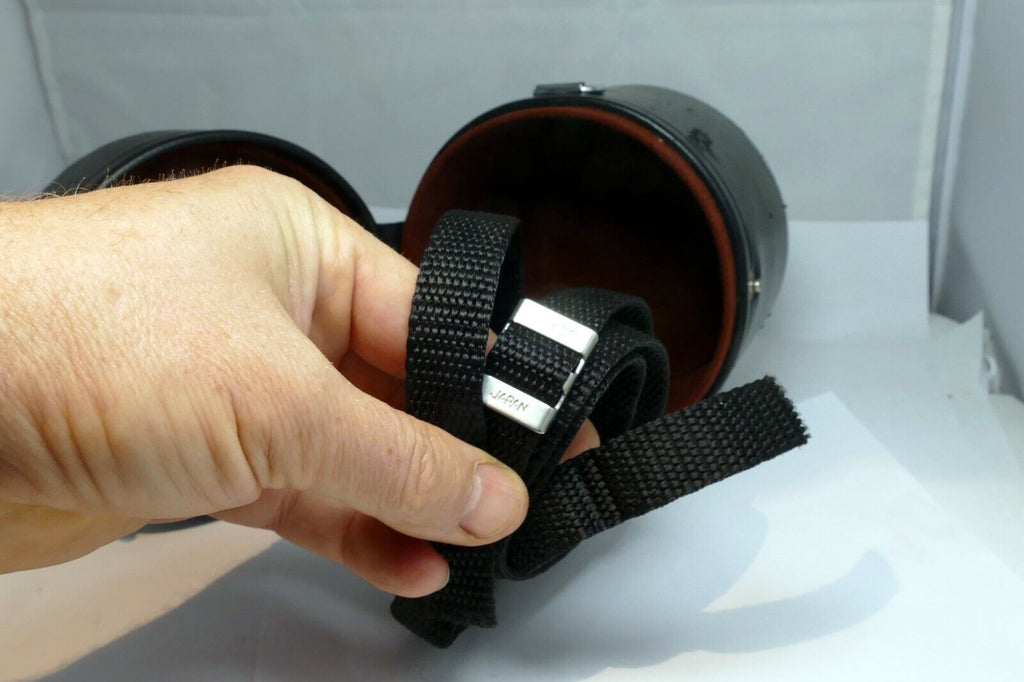 Nikon CL-49 Lens Hard Case (for 24mm f1.4G or 20mm f1.8 G AF-S) Genuine OEM