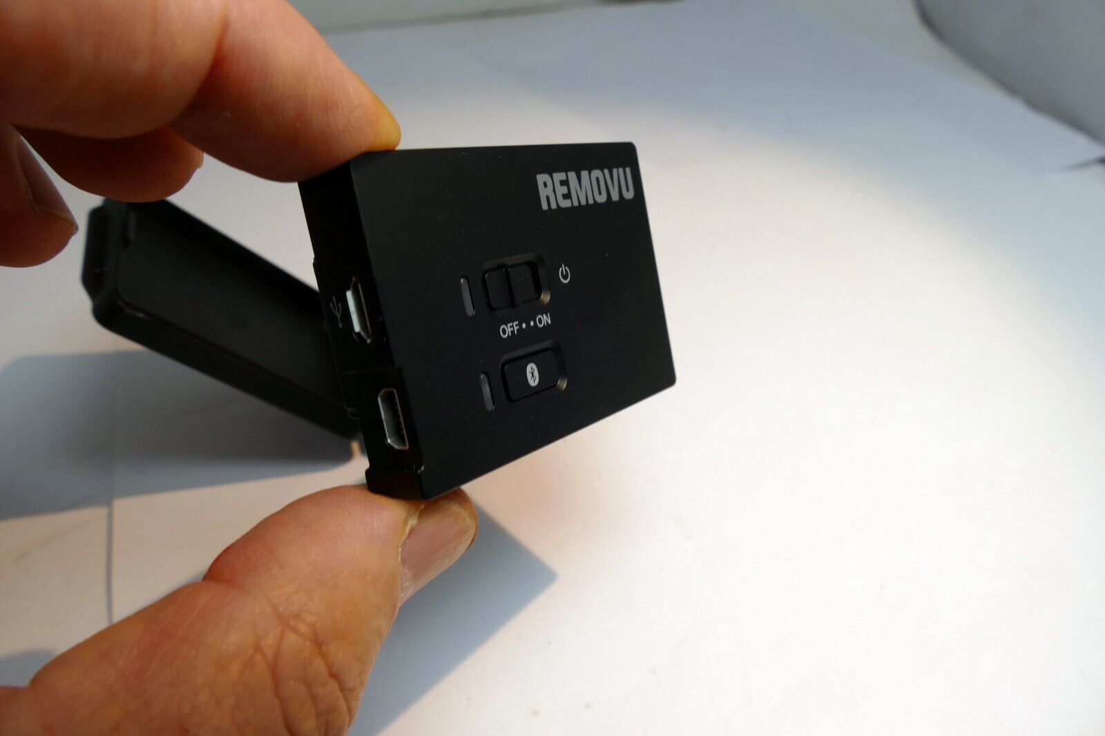 REMOVU A1 Wireless  Receiver for GoPro HERO4, HERO3+ & HERO3 (missing microphone