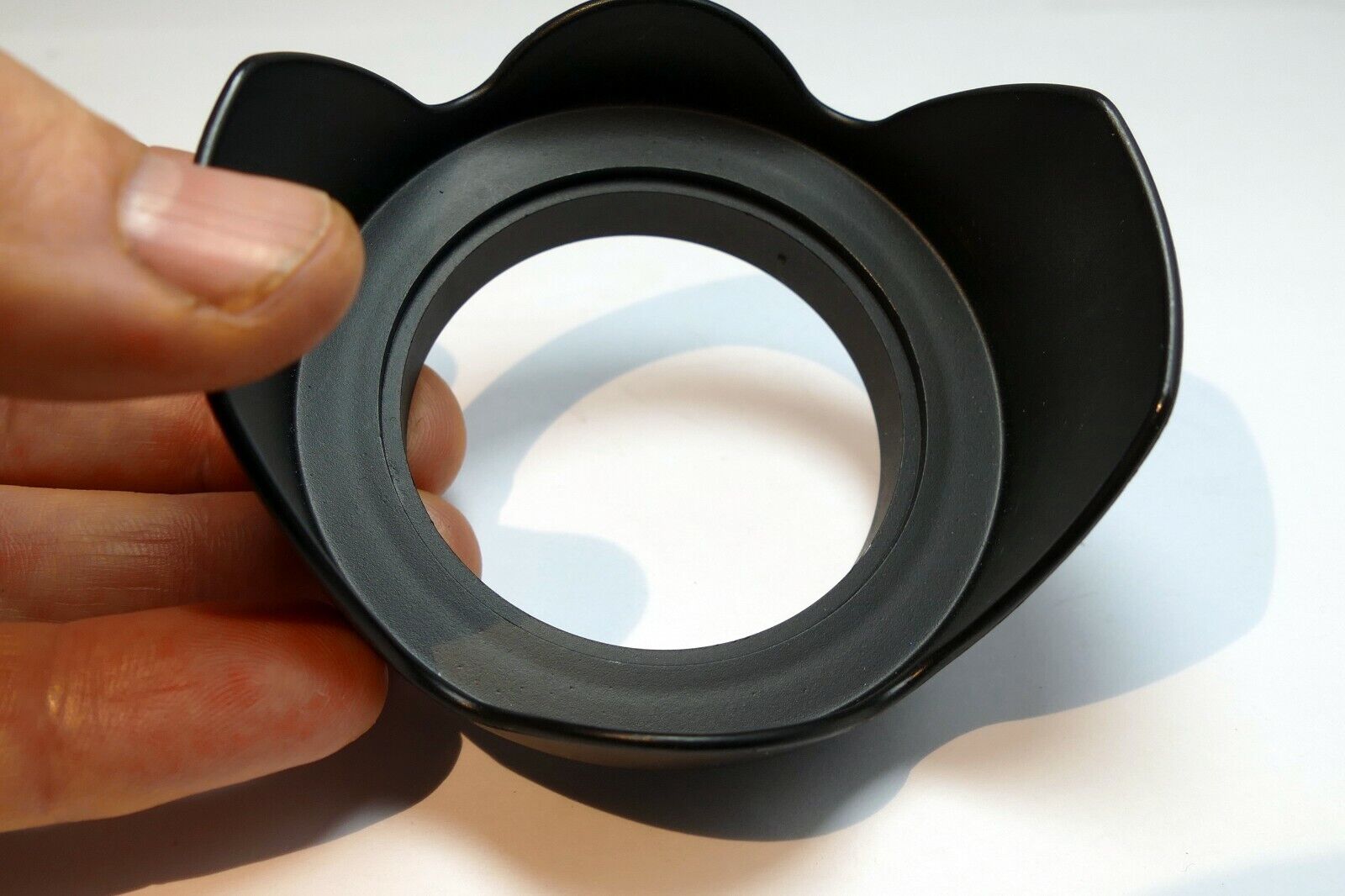 58mm Plastic Lens Hood Shade petal shaped