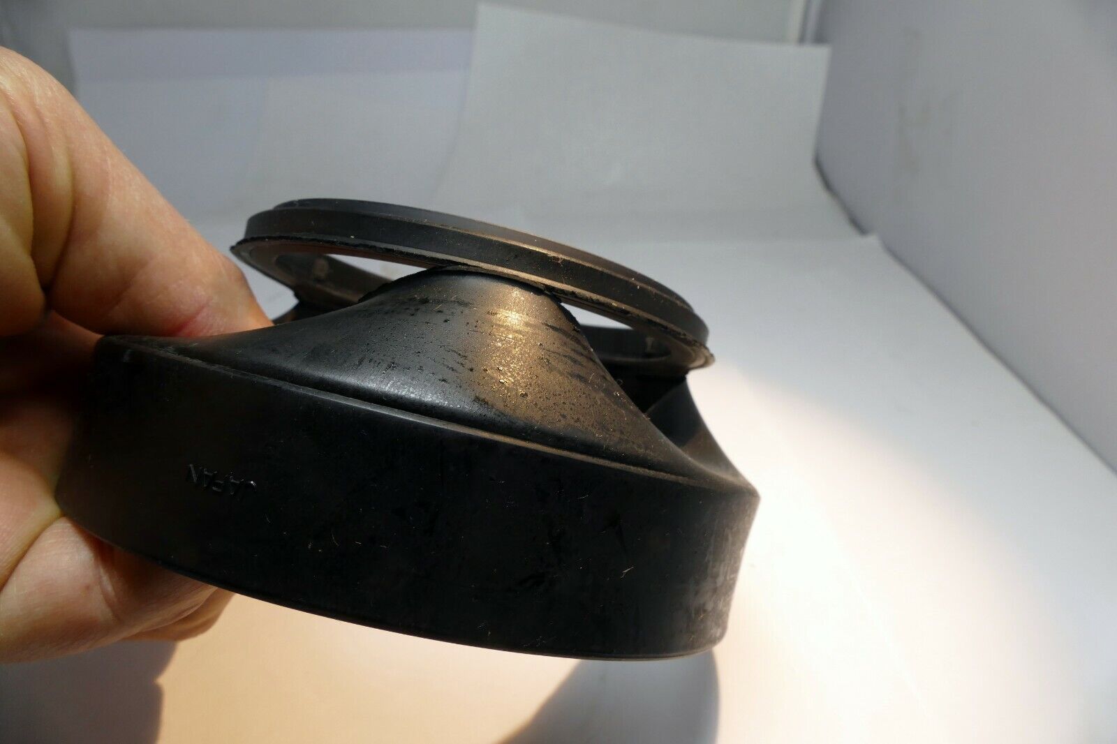 Rubber Lens Hood Shade for  Mamiya sekor C 100-200mm F5.2 W RB 67 RZ67 - Parts