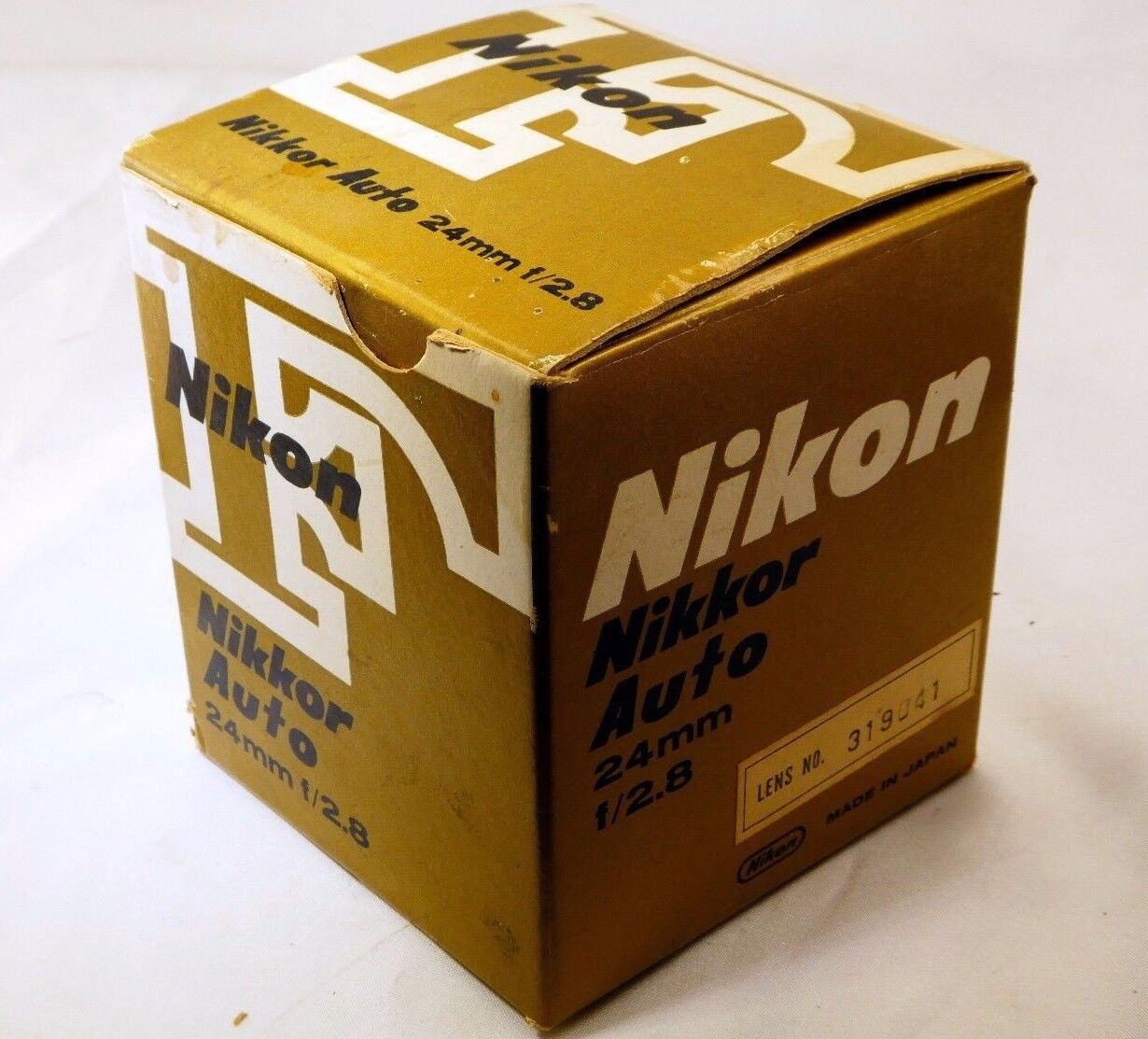 Empty Box  for Nikon 24mm f2.8 Auto Nikkor  Lens - vintage