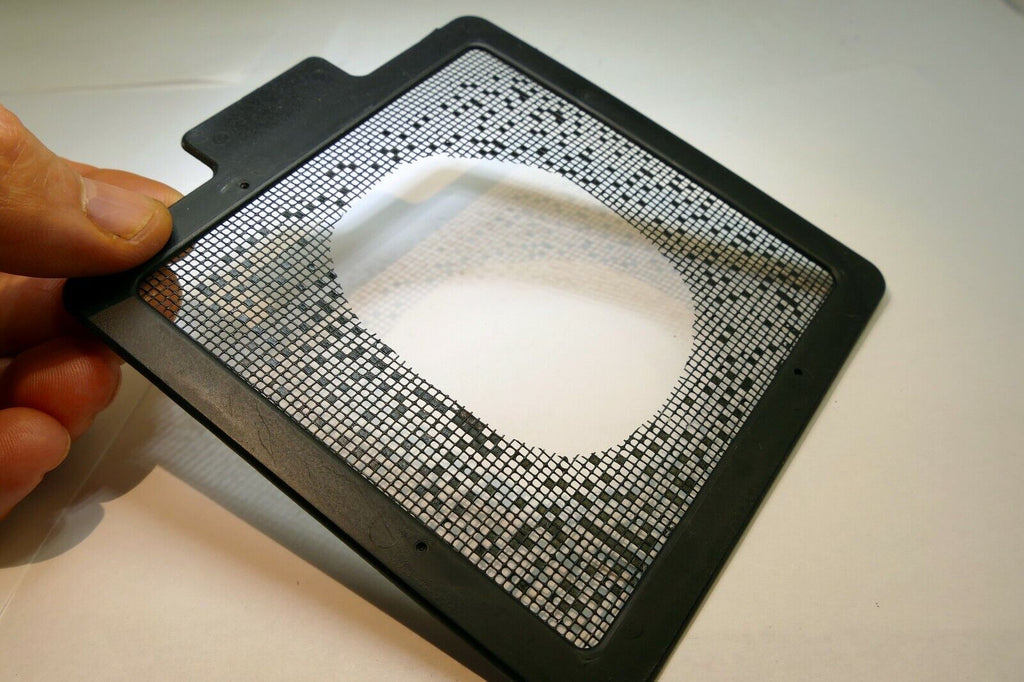 Lindahl Plastic Vignetter Mask Frame 4.5X4.5" bellows 2.5 Large Vertical Oval