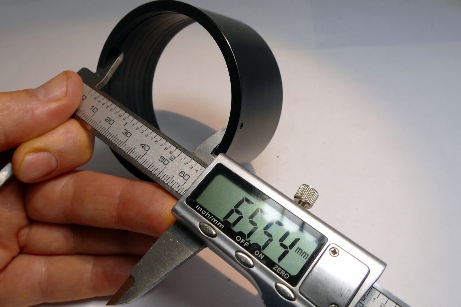 62mm OD Lens Hood Shade  plastic slip on type for 70-210mm 80-200mm