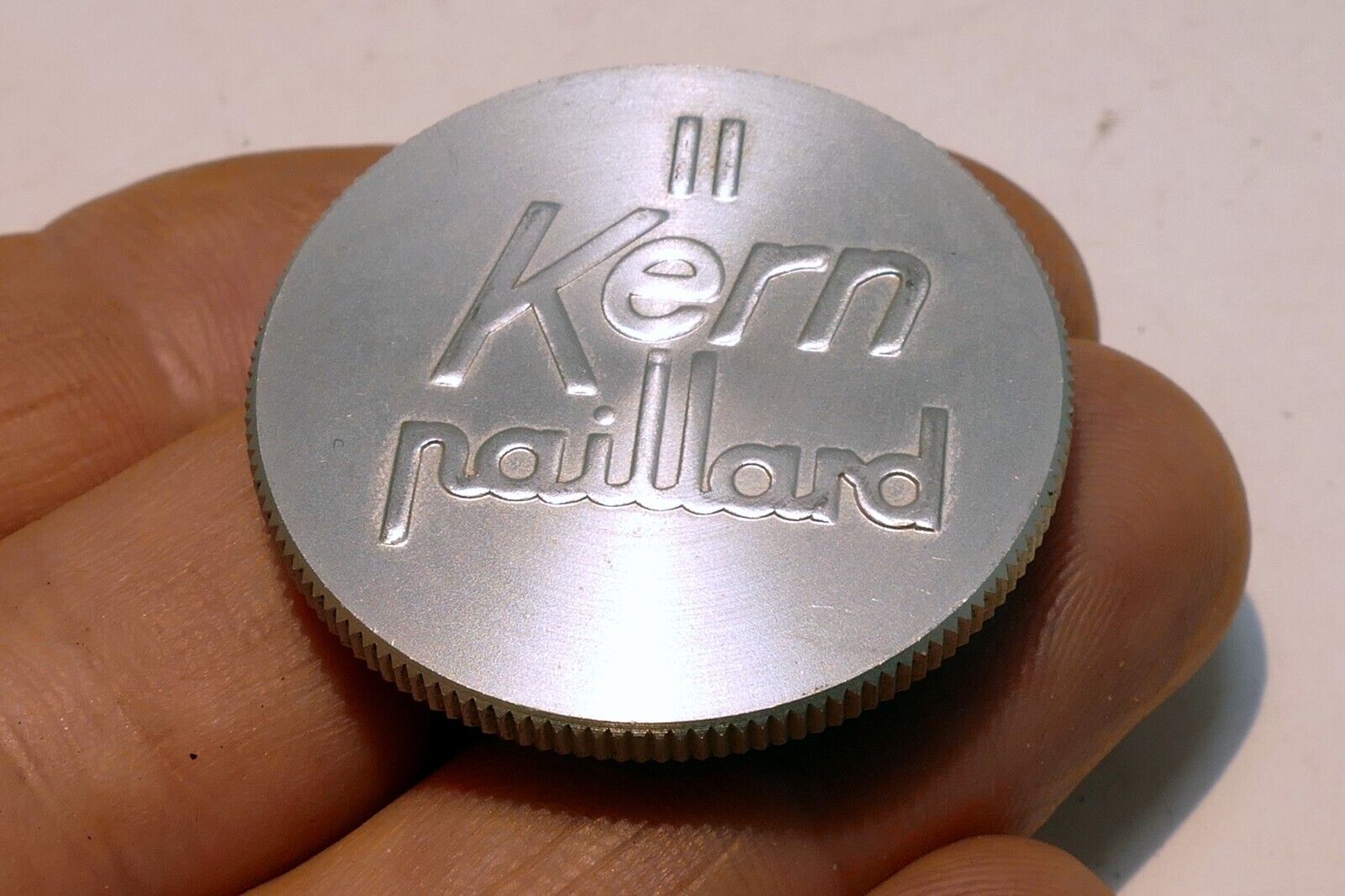 Kern Pailard II 32mm ID Front Lens Cap Metal threaded screw in Bolex
