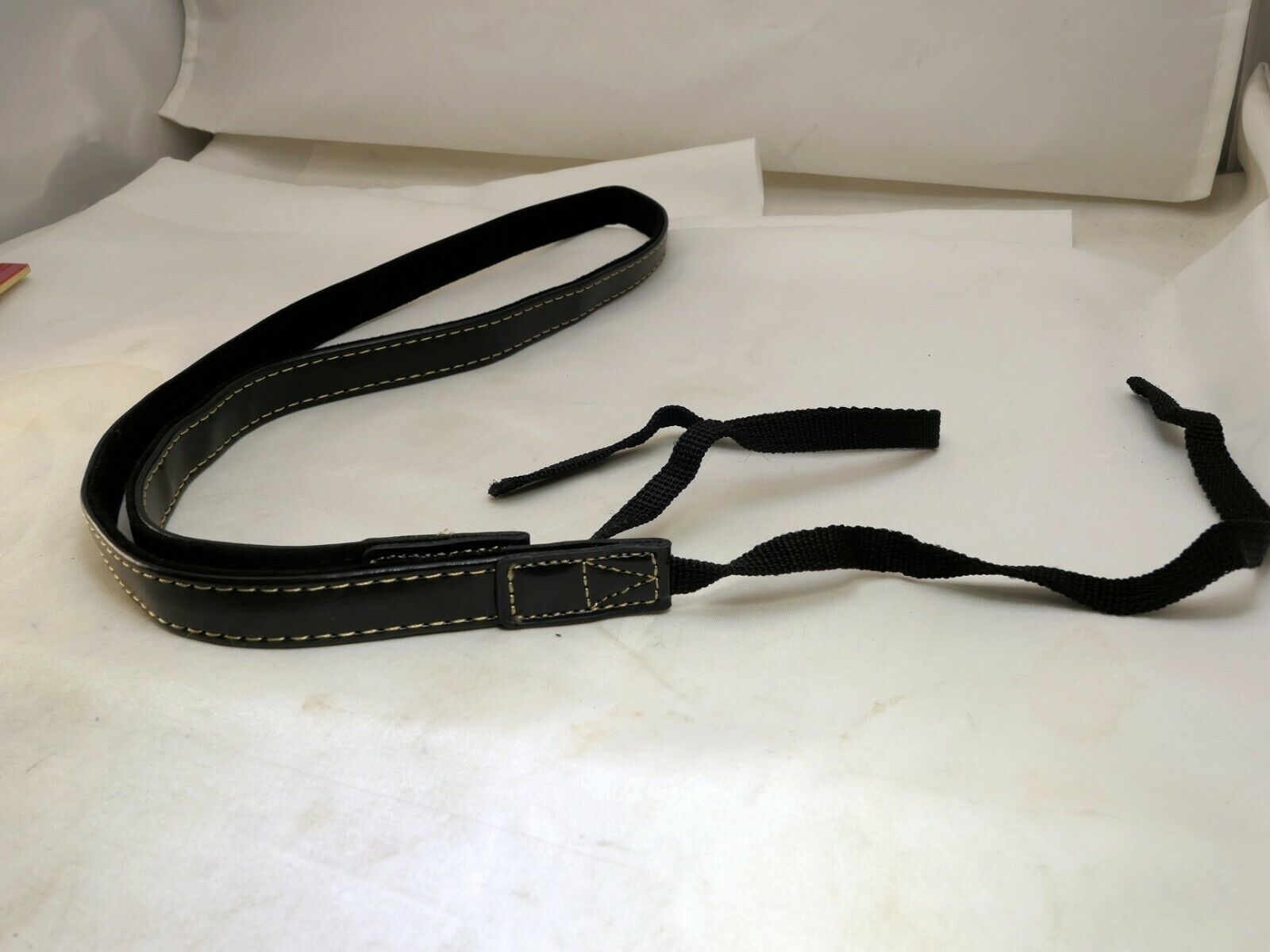 1.5cm  wide/narrow Neck Shoulder Strap for camera Brown (missing both buckles)