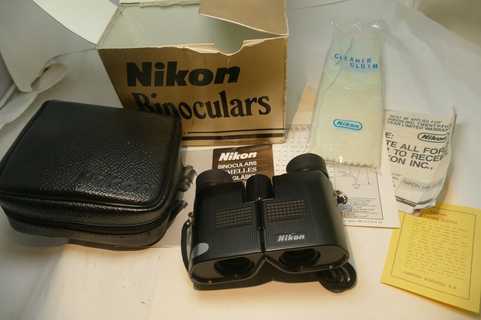 NIKON Porro Prism Binoculars 7X20CF w/ case box, guide Nippon Kogaku Japan