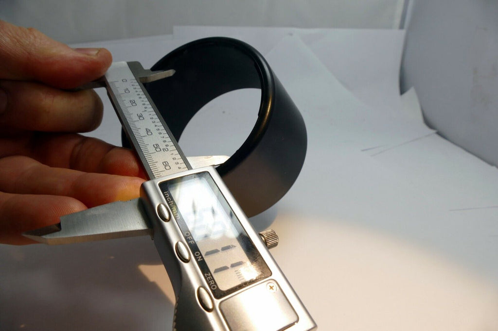 69.5mm ID Petal Shaped Plastic Lens Hood  Telephoto 70-300mm AF zoom