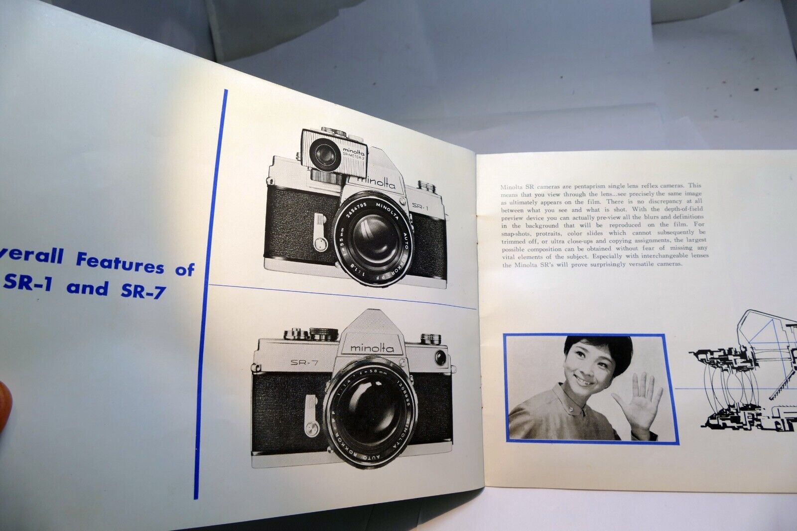 Minolta SR-7 SR-1 Camera Brochure Guide
