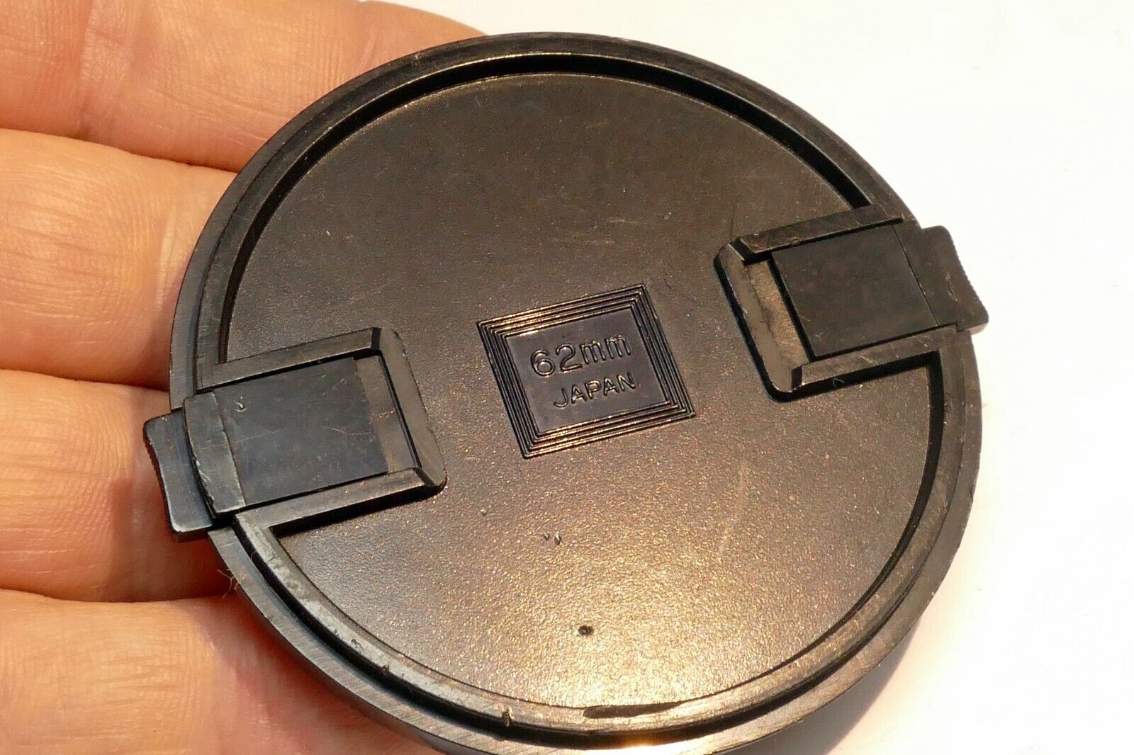 Promaster 62mm Front Lens Cap Snap on type