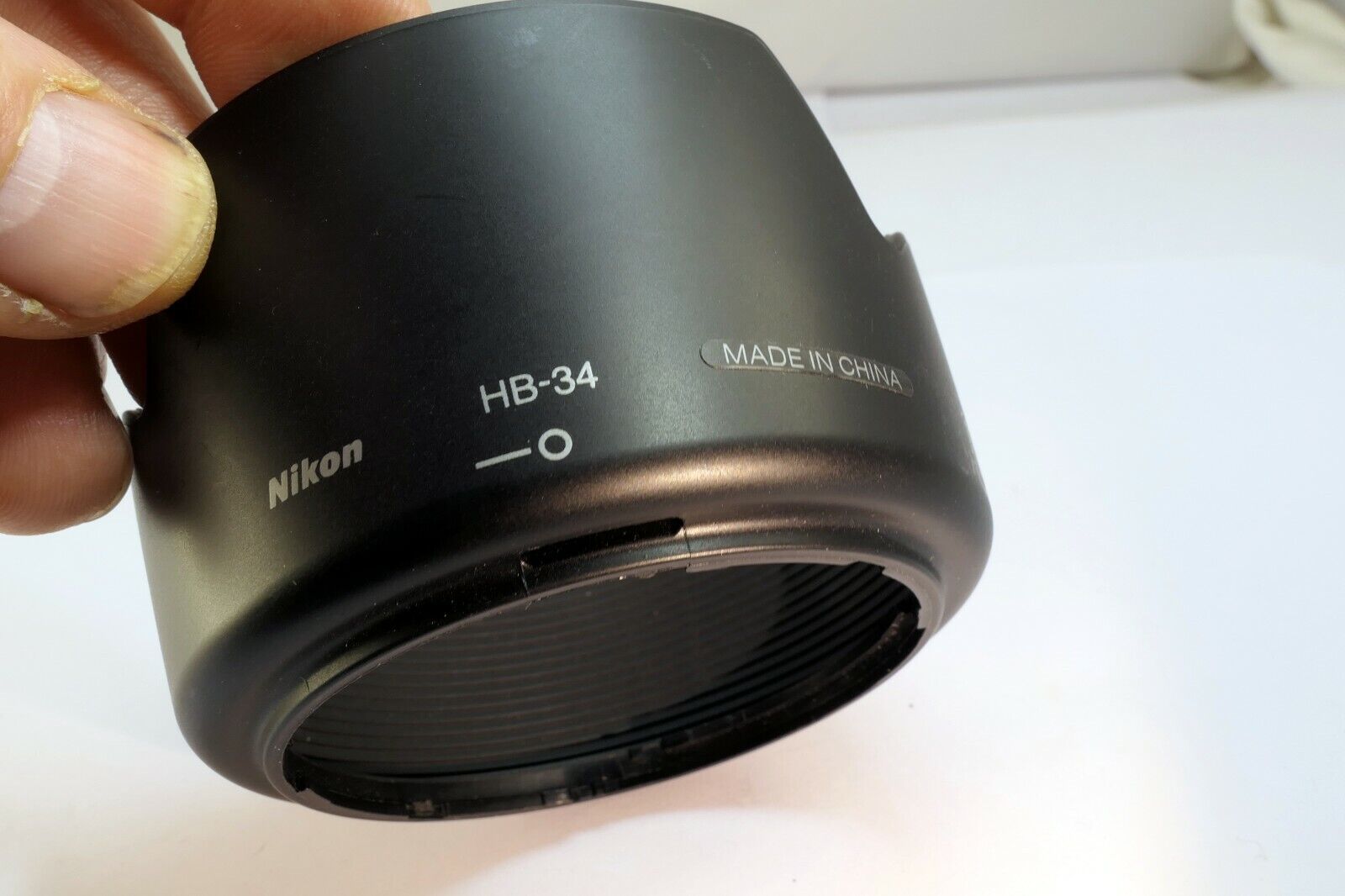 Nikon HB-34 Hood Shade Nikkor AF-S DX 55-200mm F4-5.6G Lens Genuine Original OEM