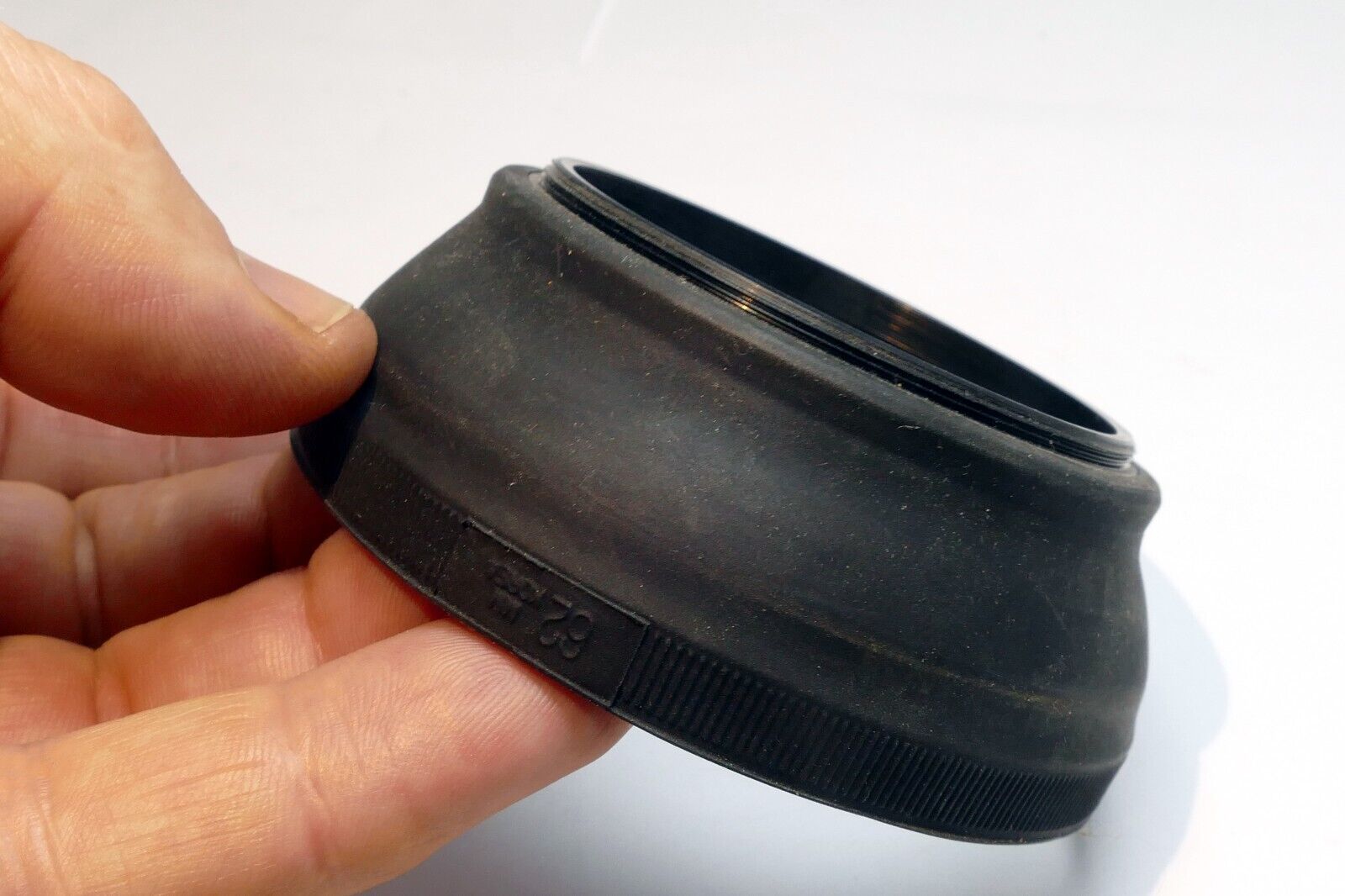62mm Lens Rubber Hood double threaded for telephoto lenses 200mm 300mm f5.6