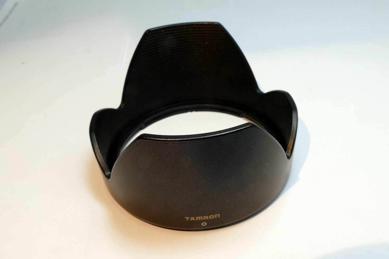 Tamron D5FH  Lens Hood 28-200mm f3.8-5.6 LD  OEM -  72mm rim